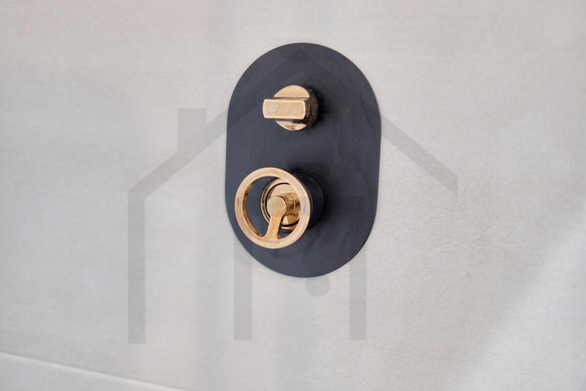 Cervantes - Apartamento A Estrenar Con Parking Gijon Bagian luar foto