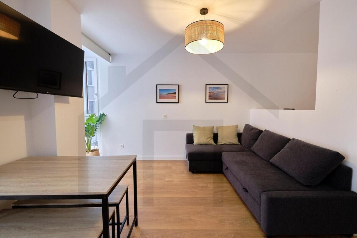Cervantes - Apartamento A Estrenar Con Parking Gijon Bagian luar foto